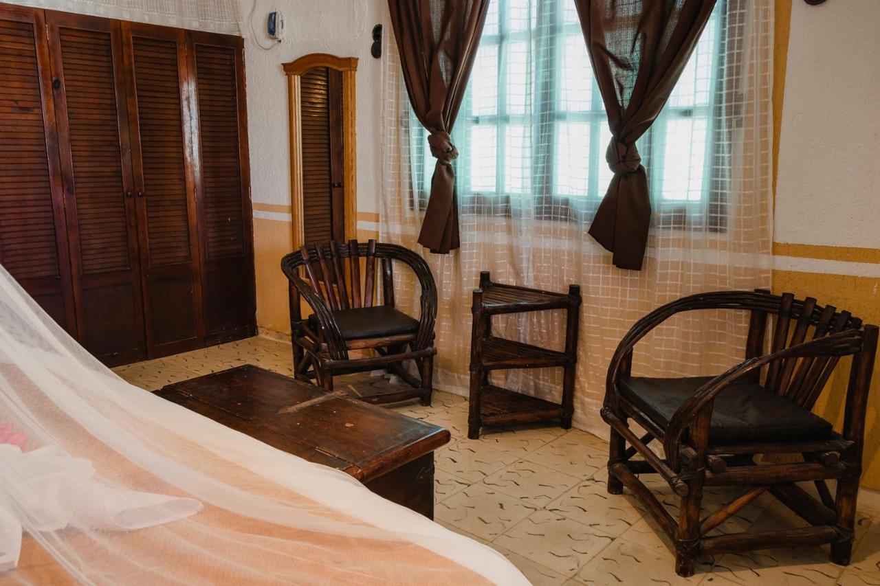 Beachfront Hacienda Del Cuyo Groundfloor ภายนอก รูปภาพ